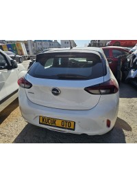 Opel Corsa F çıkma arka tampon