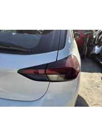 Opel Corsa F çıkma sağ arka stop