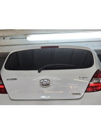 Hyundai i20 çıkma arka cam