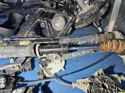 Kia Rio çıkma arka amortisör