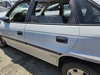 Opel Astra F sol arka kapı beyaz