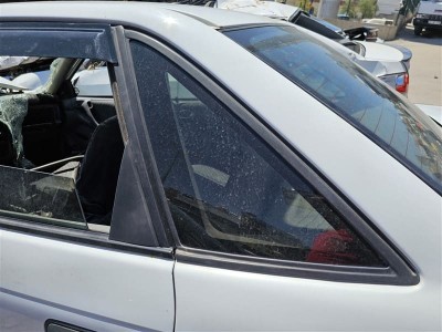 Opel Astra F sol arka kelebek camı