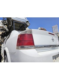 Opel Vectra C sol arka stop
