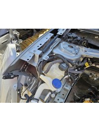 Opel Mokka motor su bidonu