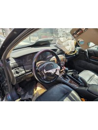 Opel Omega B göğüs