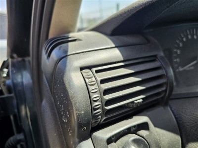 Opel Omega B kalorifer ızgarası