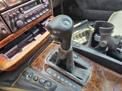 Opel Omega B vites topuzu
