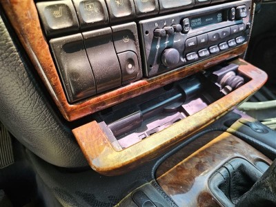 Opel Omega B küllük