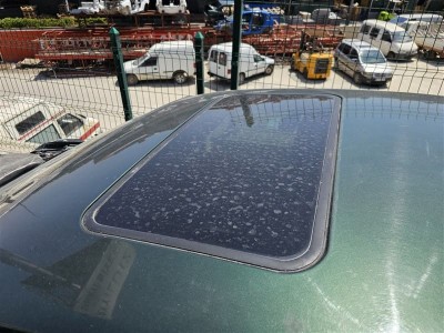 Opel Omega B sunroof camı