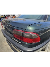 Opel Omega B sağ arka stop camı
