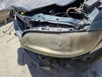 Opel Omega B sol ön far